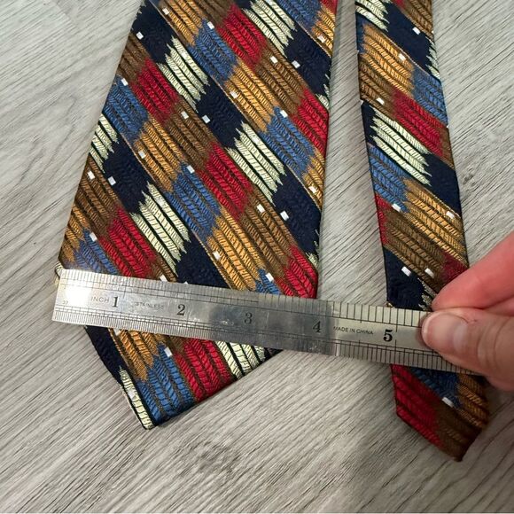 The Desantis Collection Handmade Silk Neck Tie - Picture 4 of 6